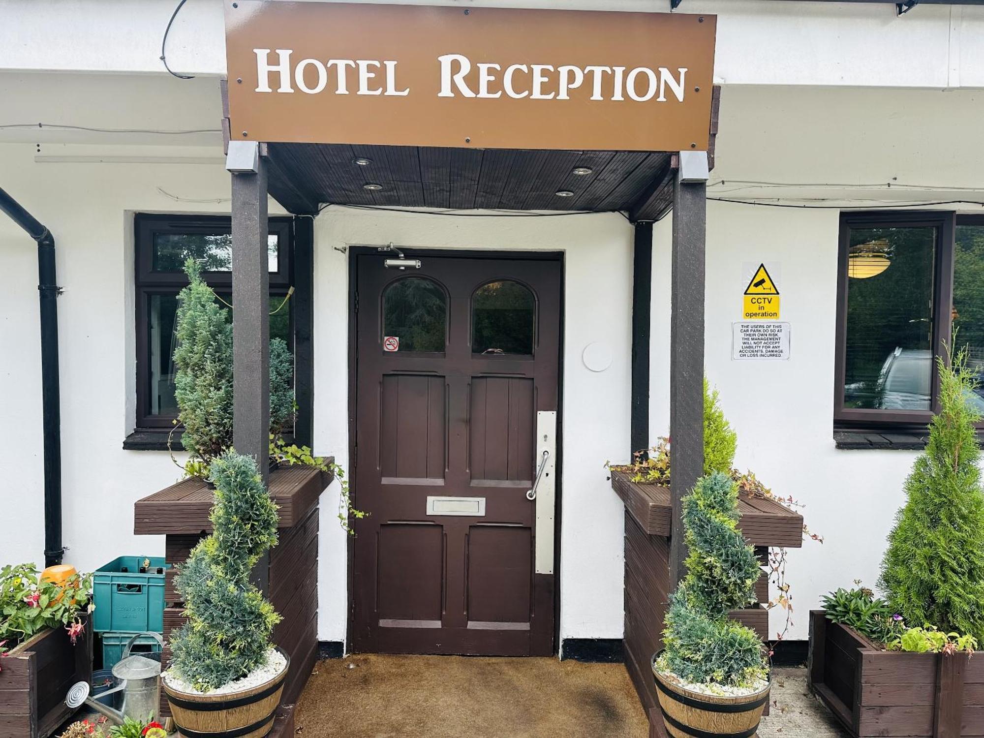 Woodcock Inn Felbridge Ngoại thất bức ảnh