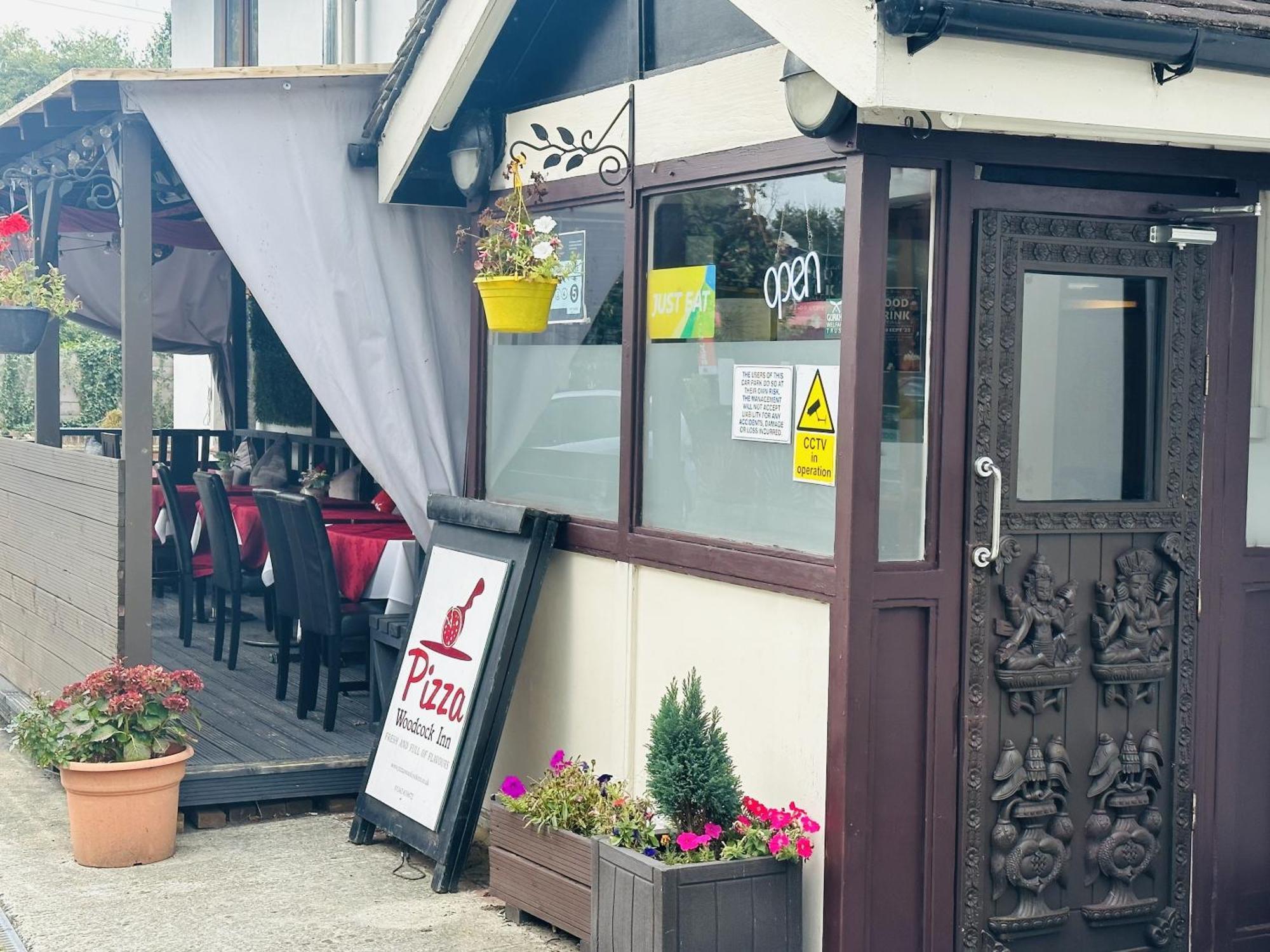 Woodcock Inn Felbridge Ngoại thất bức ảnh